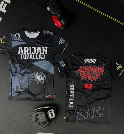 ARIJAN TOPALLAJ T-Shirt Schwarz